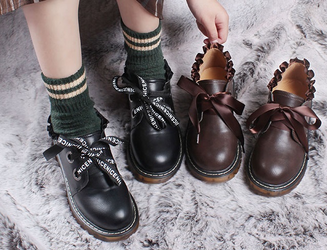 ロリータ リボンフリルローファー 新作 ブラウン ブラック イギリス おぼこ 靴 編み上げ 学生 革靴 ロリータファッションの通販はau Pay マーケット Luxury ラグジュアリー 商品ロットナンバー