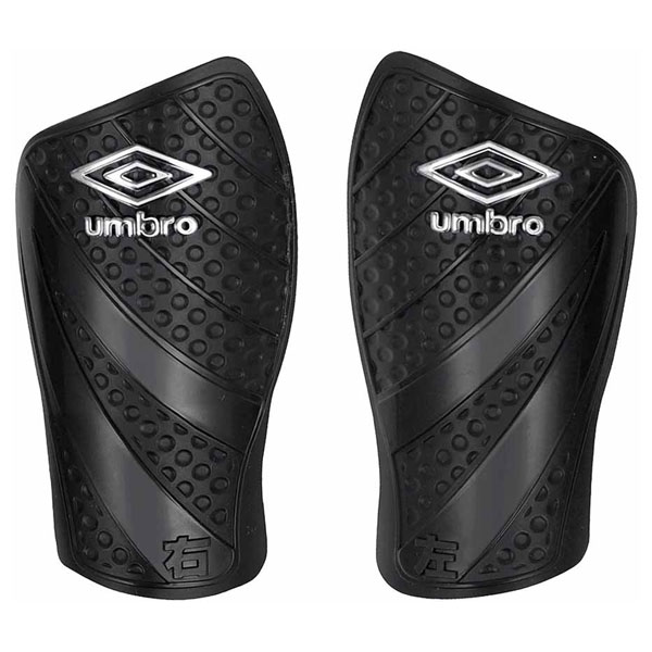 他サイト： アンブロ DS-UJS4600-BLK-F サッカー・フットサル用 シンガード ハードタイプ(BLK・F)umbro ジュニア用の商品画像