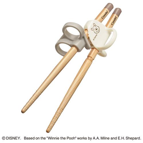 他サイト： コンビ はじめておはし木箸くまのプーさん右手用 返品種別Aの商品画像