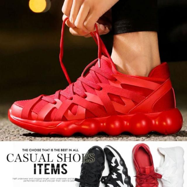 現代の髪型 ユニーク軽い スニーカー メンズ