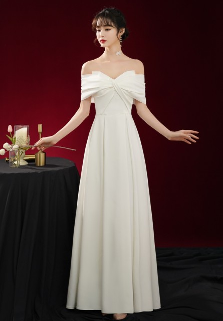 ウェディングドレス オフショルダー トレーン ドレス 白 ロングドレス 花嫁 ドレス スレンダーライン 大きいサイズ 3L 4L 小さいサイズ