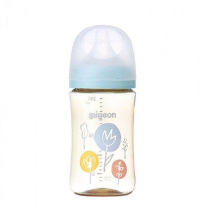 他サイト： Pigeon(ピジョン) 母乳実感プラスチック240ml(Flower) 22 1026744 |b03の商品画像