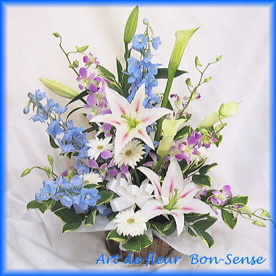 絶対一番安い メモリアルアレンジメント M お悔やみ 即日 枕花 アレンジ 花束 ビジネス 在庫処分セール Www Meikyu Jp