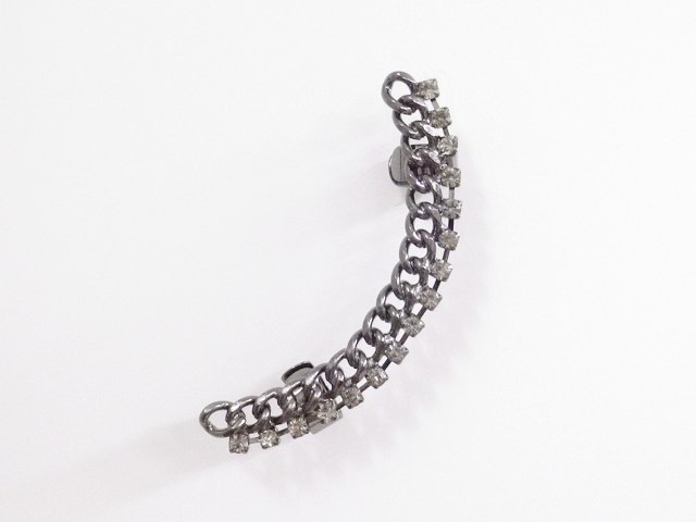 限定販売 片耳用 左耳用 チェーン ラインストーンのカッコイイイヤーカフ イヤリング イアリングの通販はau Pay マーケット イヤリング専門店 ルクールロゼ 商品ロットナンバー