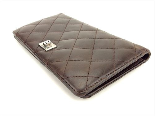 SALE高品質⊺ シャネル メンズ 可 マトラッセ T6197の通販はau PAY マーケット - ブランドデポTOKYO|商品ロットナンバー:294275170 CHANEL 長財布 財布 小物 サイフ レディース お得低価