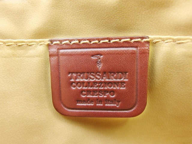 【残り1点】 トラサルディ クラッチバッグ セカンド バッグ レディース メンズ グレイハウンドマーク TRUSSARDI 中古の通販はau