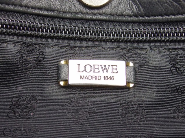 定番超特価 ロエベ レオパード ヒョウ LOEWE 中古の通販はau PAY マーケット - ブランドデポTOKYO|商品ロットナンバー:466394294 トートバッグ トート ハンドバッグ レディース メンズ アナグラムマーク 高評価お得