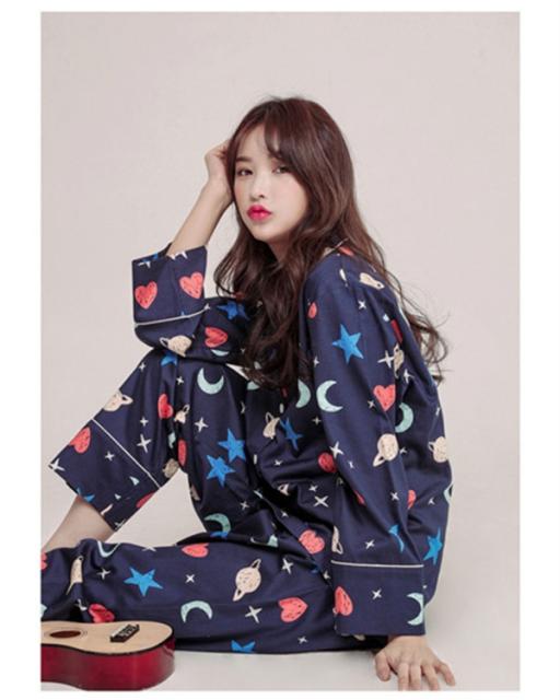 かわいい 寝間着 フリーサイズ 前開き 宇宙柄 かわいい ギフトの通販はau Pay マーケット Glory Park 商品ロットナン 男女兼用 ユニセックス 上下セット 長袖 ルームウェア 部屋着 パジャマ プレゼント したら