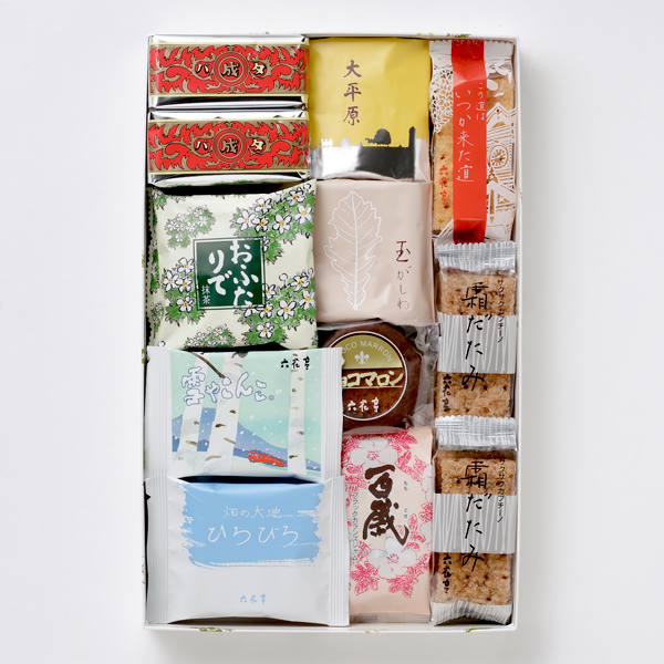 Rokkatei Rokkasen的糖果分類 13件 可以用於北海道紀念品探險隊 六花亭 ろっかてい お菓子の詰め合わせ六花撰 13個入 のし対応可北海道お土産探検隊