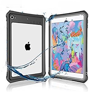 海外受注発注品 Ipad Mini5 防水ケース アイパッド Mini5 防水カバー タブッレト耐衝撃 Ip68防水規格 米軍mil規格 落下保護 防水 防塵 水場 薄型 全面保護 スタンド機能 ストラップ付き アウトドア お風呂 プール Ipad ミニ5 Mini 4 7 9インチ専用 ブラック Myr ソウル
