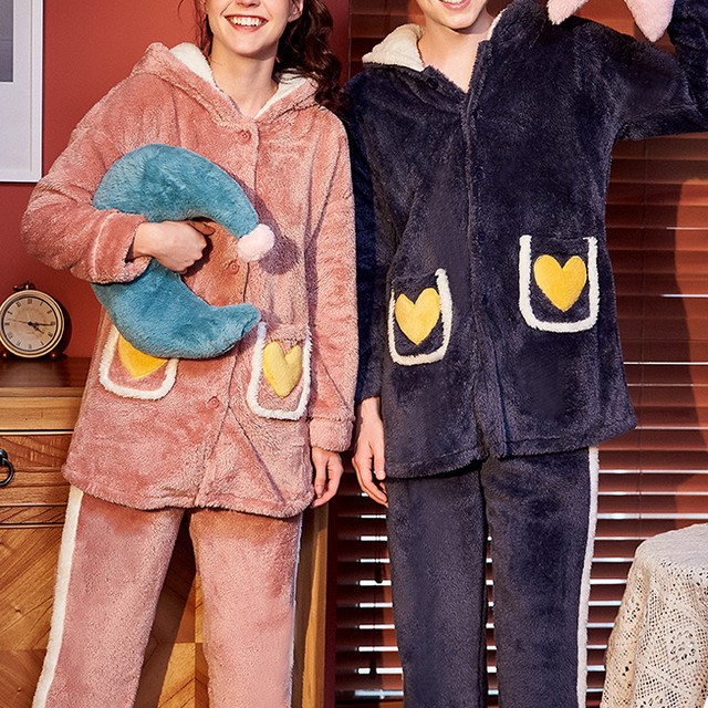 受注生産品 ペア パジャマ 冬 ペア ルームウェア もこもこ 秋 冬 レディース メンズ ペア おそろい コーデ かわいい 寝巻き 部屋着 ハート ふわもこ 可愛い 公式 通販オンラインショップ Kingscages Com 受注生産品 ペア パジャマ 冬 ペア ルームウェア もこもこ 秋 冬 レディース メンズ ペア おそろい コーデ かわいい 寝巻き 部屋着 ハート ふわもこ 可愛い 公式 通販オンラインショップ Kingscages Com