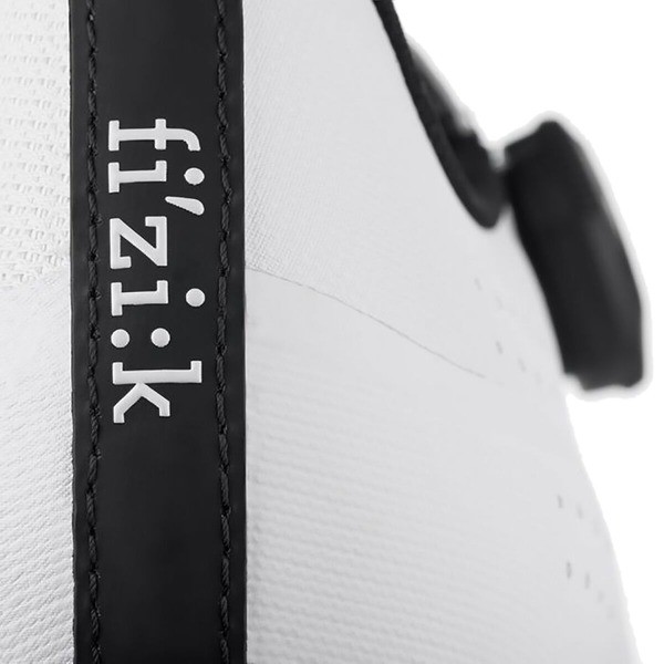 最安値2022 フィジーク メンズ サイクリング スポーツ Tempo Overcurve R4 Wide Cycling Shoe White/Blackの通販はau PAY マーケット - asty|商品ロットナンバー:497178700 超特価安い