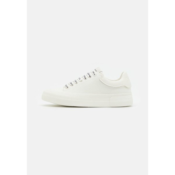 エンポリオ アルマーニ メンズ スニーカー シューズ Trainers - off-white off-white