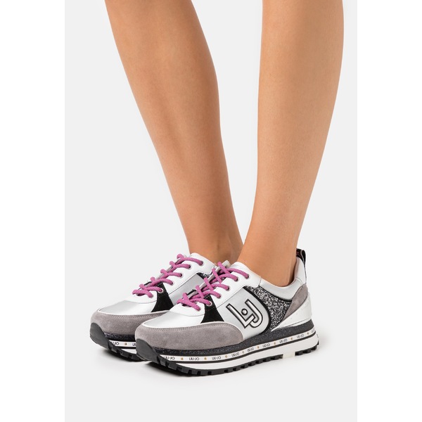 驚きの安さ リュー ジョ ジーンズ レディース スニーカー シューズ Maxi Trainers Black Black 新商品 Grupovegadiaz Com