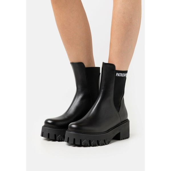 パトリツィア ペペ レディース ブーツ＆レインブーツ シューズ Platform ankle boots - black black