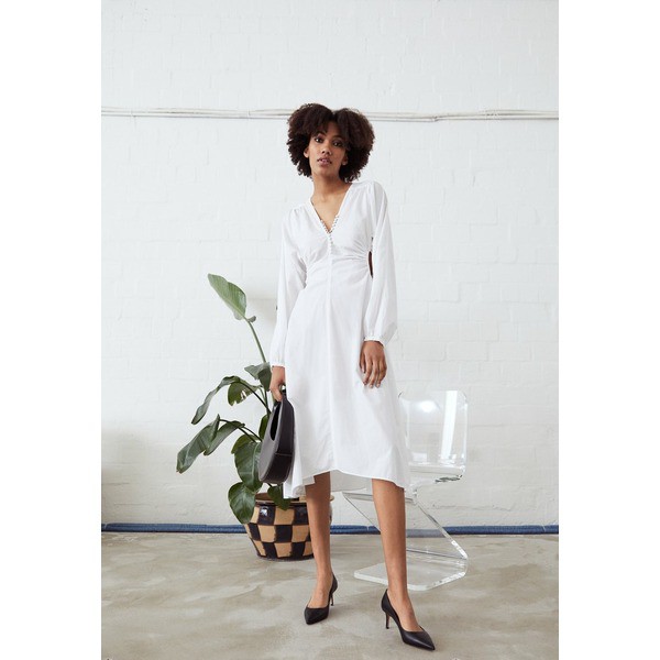 ヌメロ ヴェントゥーノ レディース ワンピース トップス ABITO TESSUTO - Shirt dress - bianco ottico bianco ottico