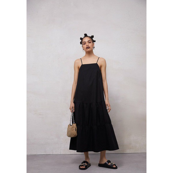 マザーオブパール レディース ワンピース トップス CAMI DRESS WITH GATHERED SKIRT - Day dress - black black