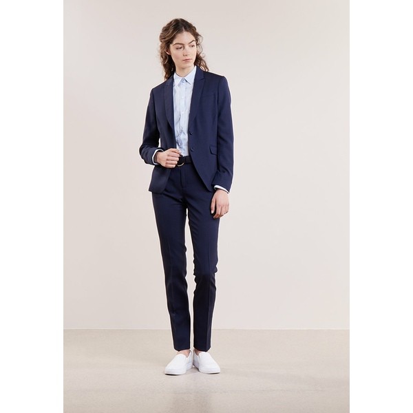 格安在庫あ タイガー オブ スウェーデン レディース カジュアルパンツ ボトムス LOVANN - Trousers - peacoat blue peacoat blueの通販はau PAY マーケット - asty|商品ロットナンバー:496339619 人気SALEお得