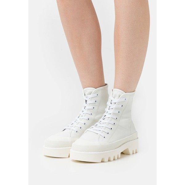 プロエンザショラー レディース ブーツ＆レインブーツ シューズ CITY LACE UP BOOT - Lace-up ankle boots - optic white optic white