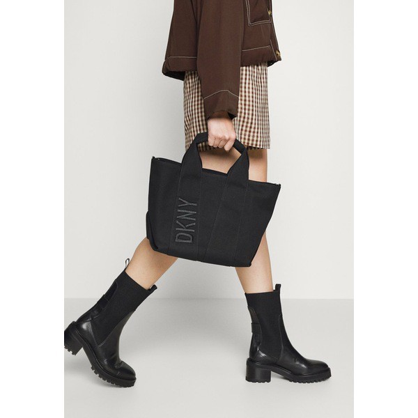 ダナ キャラン ニューヨーク レディース ショルダーバッグ バッグ RUE TOTE - Across body bag - black black