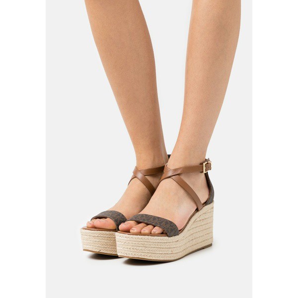 マイケルコース レディース サンダル シューズ SERENA WEDGE - Platform sandals - brown brown