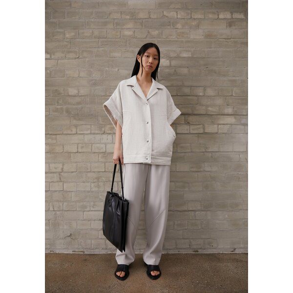 イロ レディース シャツ トップス ILIJA - Button-down blouse - ecru ecru