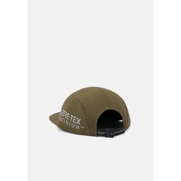 お得国産 カーハート GORE TEX REFLECT UNISEX - Cap - moor moorの通販はau PAY マーケット - asty|商品ロットナンバー:496194372 メンズ 帽子 アクセサリー 低価新作