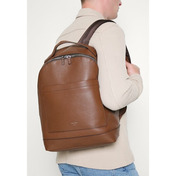 タイガー オブ スウェーデン レディース バックパック・リュックサック バッグ BERRENT UNISEX - Rucksack - cognac cognac