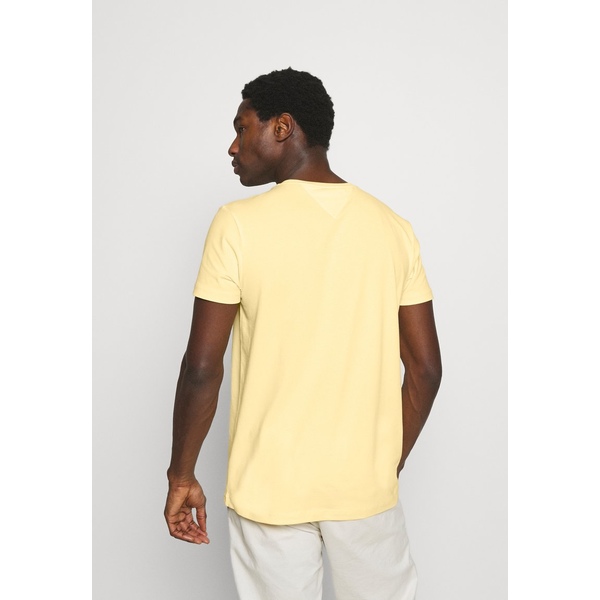 格安好評 トミー STRETCH TEE - Print T-shirt - delicate yellow delicate yellowの通販はau PAY マーケット - asty|商品ロットナンバー:496284228 ヒルフィガー メンズ Tシャツ トップス 超歓迎人気