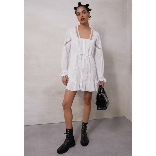 ザ・クープルス レディース ワンピース トップス ROBE COURTE MANCHES LONGUES A DENTELLE - Shirt dress - off white off white