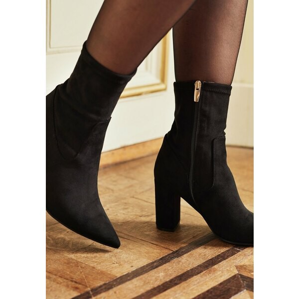 イザベル バーナード レディース ブーツ＆レインブーツ シューズ High heeled ankle boots - schwarz schwarz