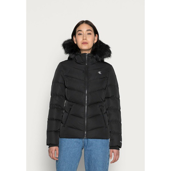 カルバンクライン レディース コート アウター SHORT FITTED PUFFER - Down jacket - black black