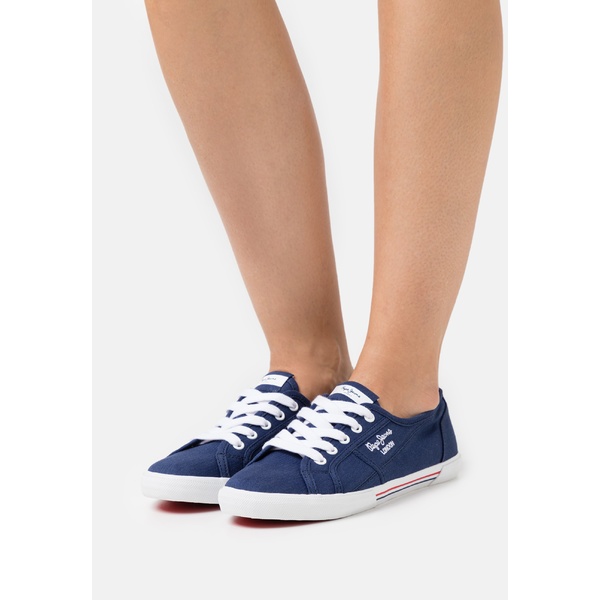 超歓迎 ペペジーンズ レディース スニーカー シューズ Aberlady Ecobass Trainers Marine Marine 60 Off Sylvaniatownshippolice Com