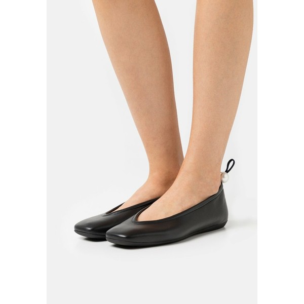 ニコラス カークウッド レディース パンプス シューズ DELFI - Ballet pumps - black black