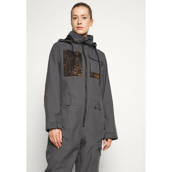 ボルコム レディース カジュアルパンツ ボトムス ROMY SNOW SUIT - Snow pants - dark grey dark grey