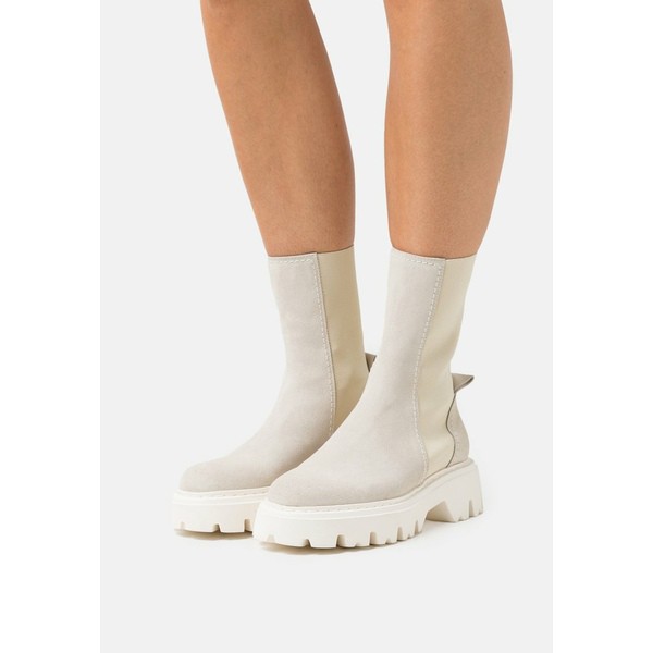 ヌメロ ヴェントゥーノ レディース ブーツ＆レインブーツ シューズ Platform ankle boots - white white