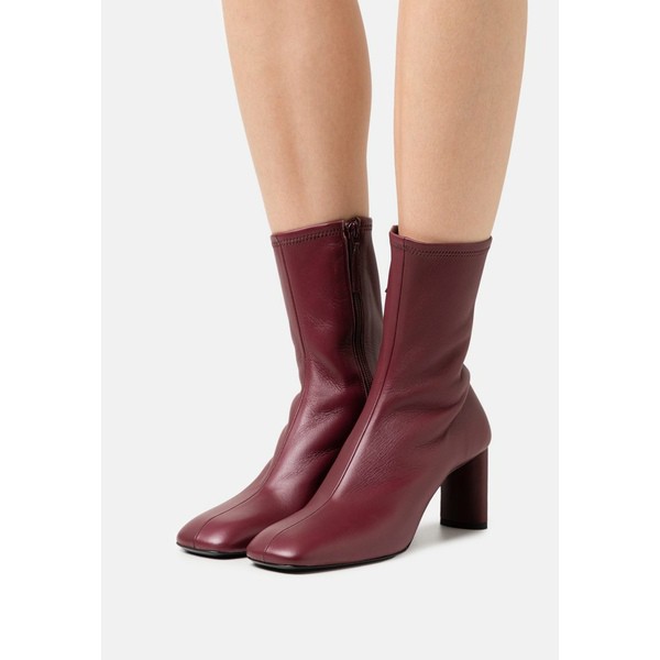 ヴィクトリア ベッカム レディース ブーツ＆レインブーツ シューズ STRETCH BOOT - Classic ankle boots - dark red dark red