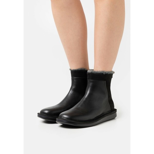 カンペール レディース ブーツ＆レインブーツ シューズ FORMIGA - Classic ankle boots - black black