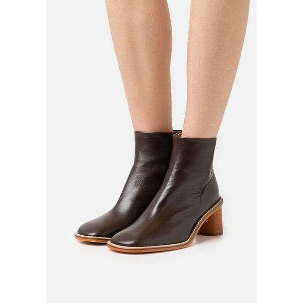 レジーナ・ピョウ レディース ブーツ＆レインブーツ シューズ EDITH - Classic ankle boots - dark chocolate dark chocolate