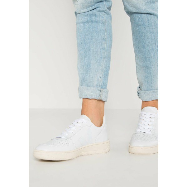 ヴェジャ レディース スニーカー シューズ Trainers - extra white extra white