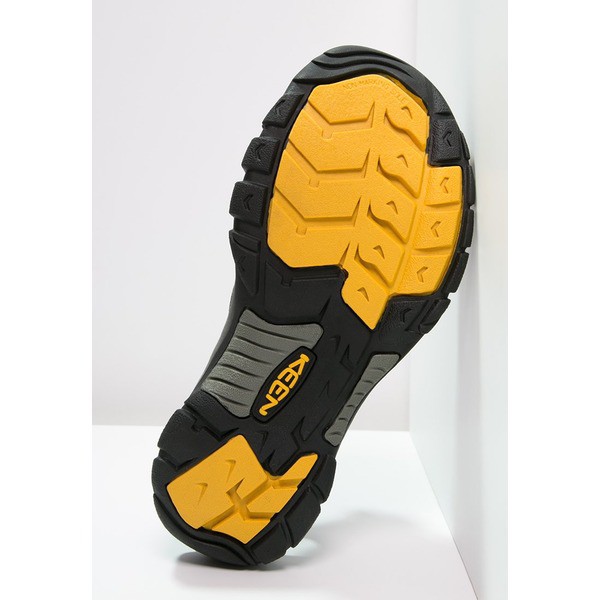 超激得限定SALE キーン メンズ サンダル シューズ NEWPORT H2 - Walking sandals - black blackの通販はau PAY マーケット - asty｜商品ロットナンバー：496355291 100%新品高品質
