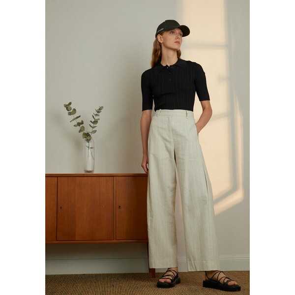 ホルツワイラー レディース カジュアルパンツ ボトムス VIDDA TROUSERS - Trousers - sand sand