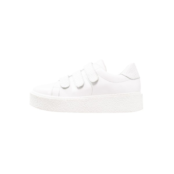 新品正規店 ジン レディース スニーカー シューズ Trainers - white whiteの通販はau PAY マーケット - asty|商品ロットナンバー:496357532 驚きの安さ