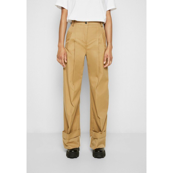 ビクトリアベックカム レディース カジュアルパンツ ボトムス FLARED TROUSER - Trousers - sandstone sandstone