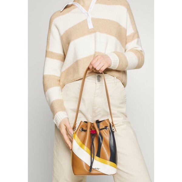 トミー ヒルフィガー レディース ハンドバッグ バッグ LUXE BUCKET COLOURBLOCK - Handbag - beige beige