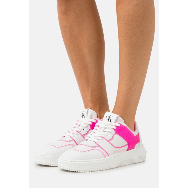 カルバンクライン レディース スニーカー シューズ CHUNKY CUPSOLE LACEUP - Trainers - white/neon pink white/neon pink