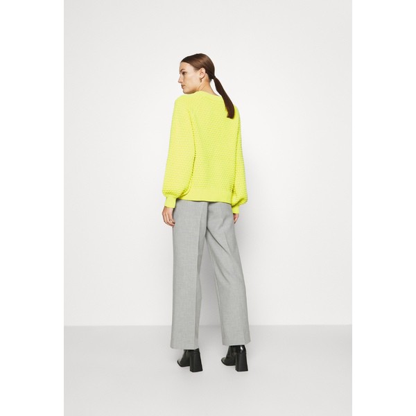 セール通販 セレクテッドフェム O NECK - Jumper - green sheen green sheenの通販はau PAY マーケット - asty|商品ロットナンバー:496323944 レディース ニット&セーター アウター SLFSOFFI 得価即納