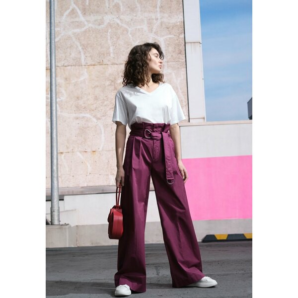 ドンダップ レディース カジュアルパンツ ボトムス PANTALONE EMI - Trousers - plum plum