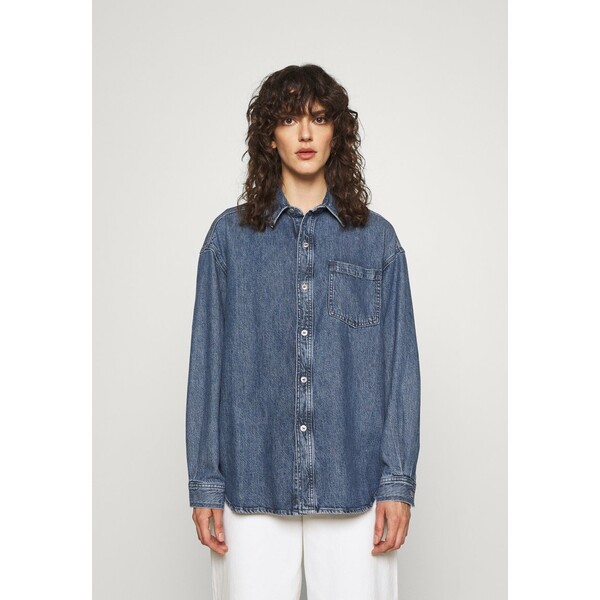 ラグアンドボーン レディース シャツ トップス OVERSIZED SHIRT - Button-down blouse - blue denim blue denim