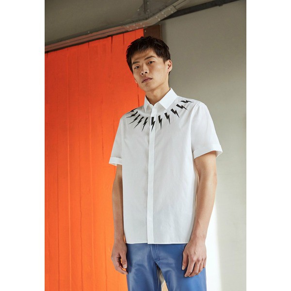 ニールバレット レディース シャツ トップス BOLT NECK SHORT SLEEVE SHIRT UNISEX - Button-down blouse - white/black white/black